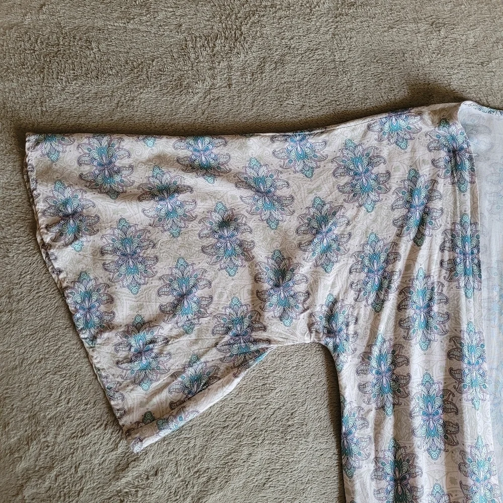 Lost in Lunar kimono duster size small​ - Picture 7 of 10